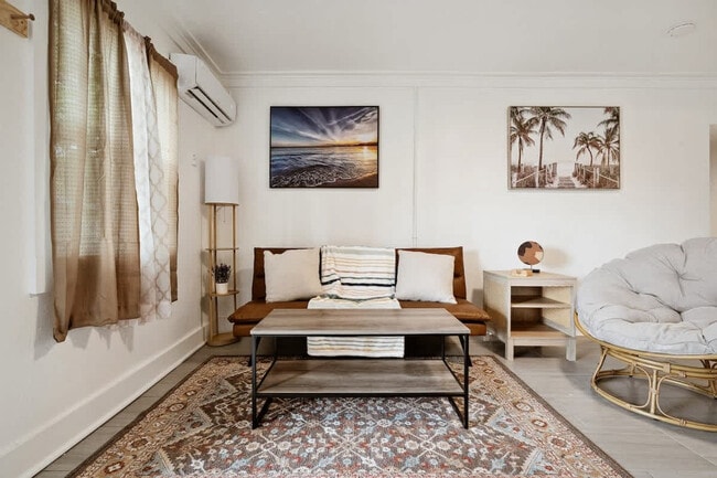 Photo - 2904 Berwick St Unit ID1310517P