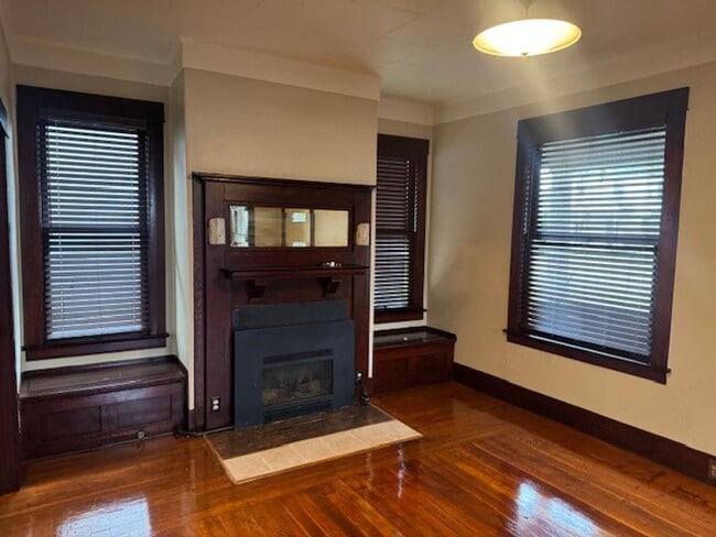 Photo - 4 Bedroom Home Beautifully Updated w/ Original Character