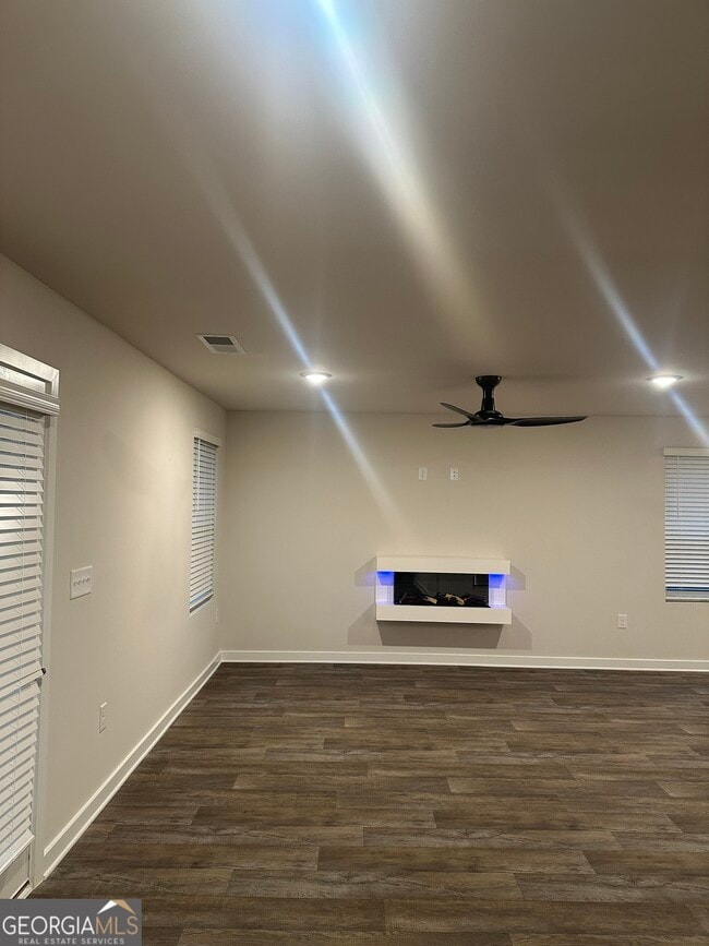 Photo - 4822 Station Ln