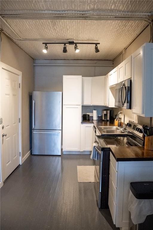 Photo - 4304 S Main St Unit 2