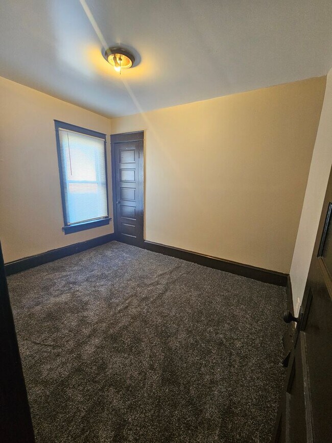 Photo - 2551-2553 N 36th St Unit 2553 (Upper)