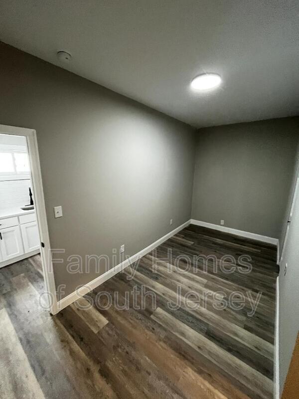 242 N Broadway Unit 3
