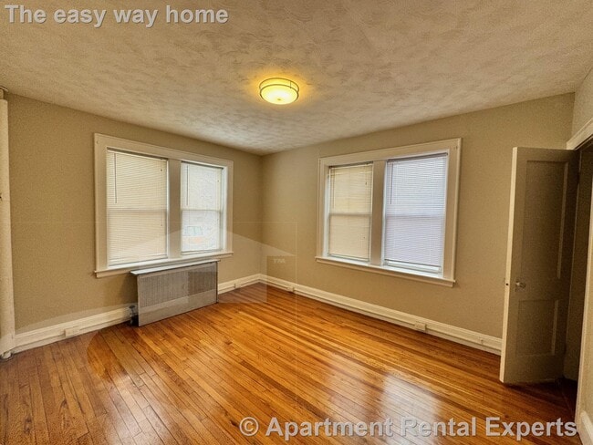 Photo - 4 Cogswell Ave Unit #1