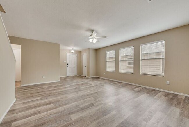 Newly updated home ready for move in