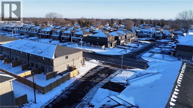 Photo - 520 Grey St