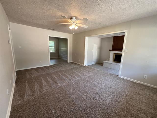 Photo - 213 Wanda Way