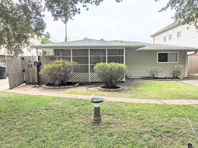 Photo - 1005 Rosepoint Dr Casa