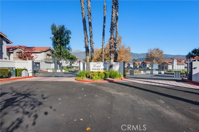 Photo - 9896 Highland Ave