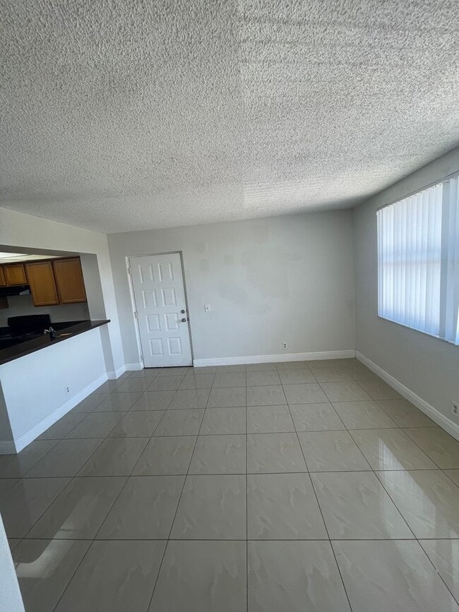 Photo - 708 Executive Center Dr Unit 32, FL 33401
