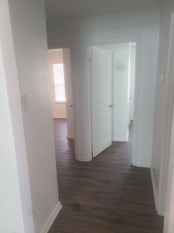 Photo - 18224 Speculator Ln