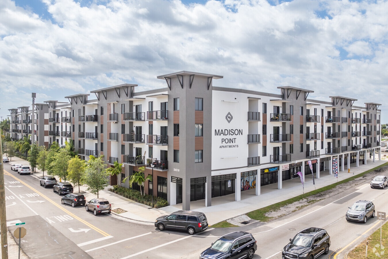 Madison Point Apartments - Madison Point Apartments