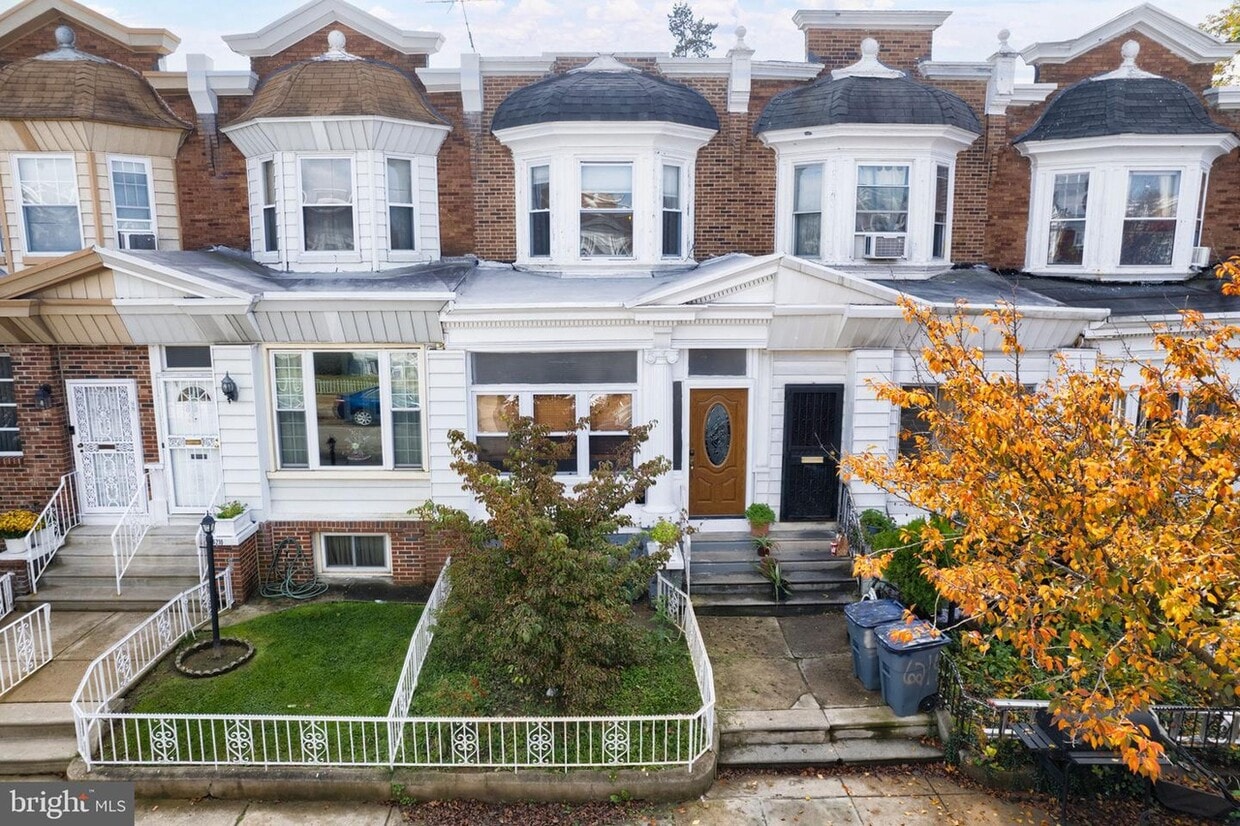 1_HOUSE_FRONT - 6212 Webster St (Philadelphia, PA)