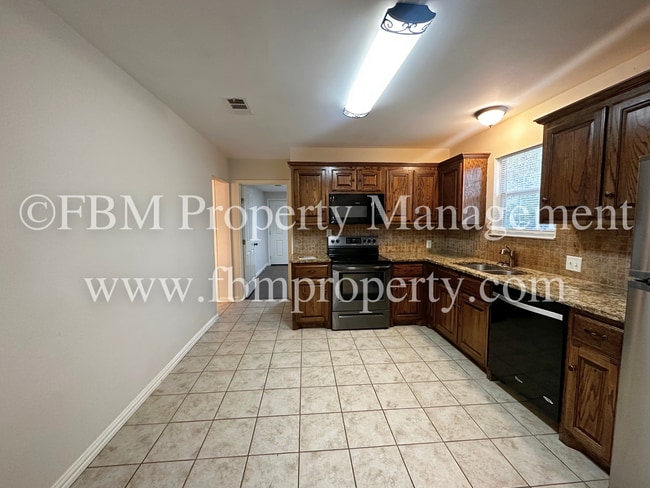 Photo - 1020 N Beaton St