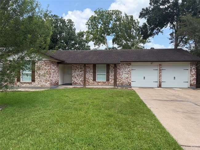 Building Photo - 2110 Bentvine Dr