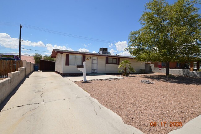 5617 Evergreen Ave
