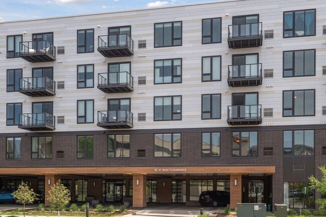 Photo - 12610 Ridgedale Dr