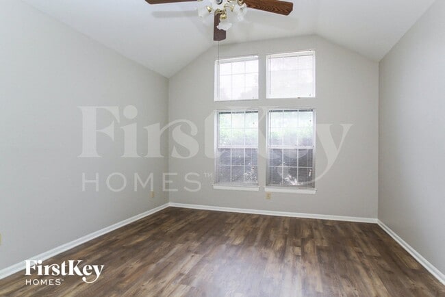 Photo - 4434 Echo Falls Dr