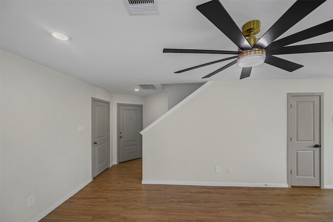 Photo - 17722 Grv Hl Dr