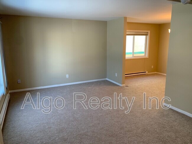 Photo - 1427 N Morgan Ave