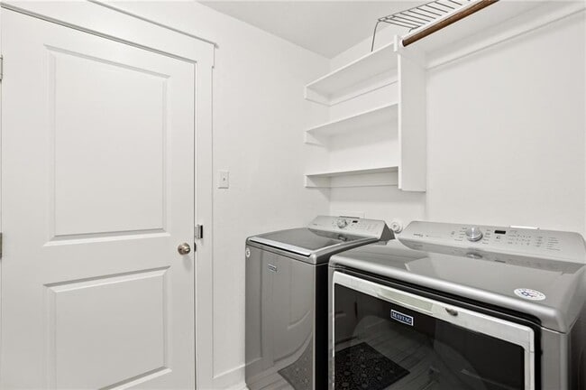 Photo - 16911 Alturas Ave