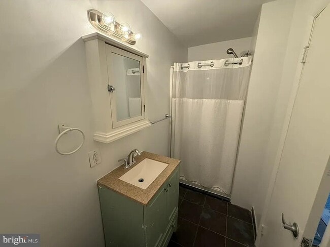 Photo - 2642 N Pershing Dr Unit 1