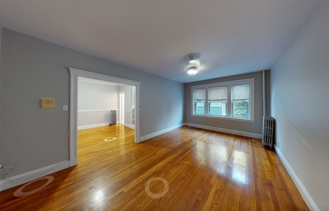 Building Photo - 8 Gray St Unit 3F Rental