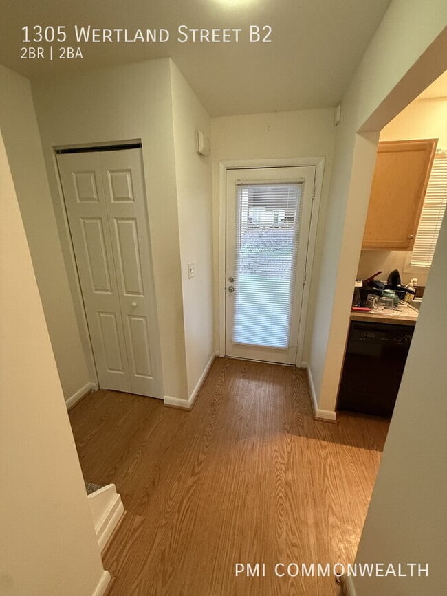 Photo - 1305 Wertland St