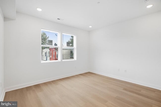 2506 N 12th St Unit 2