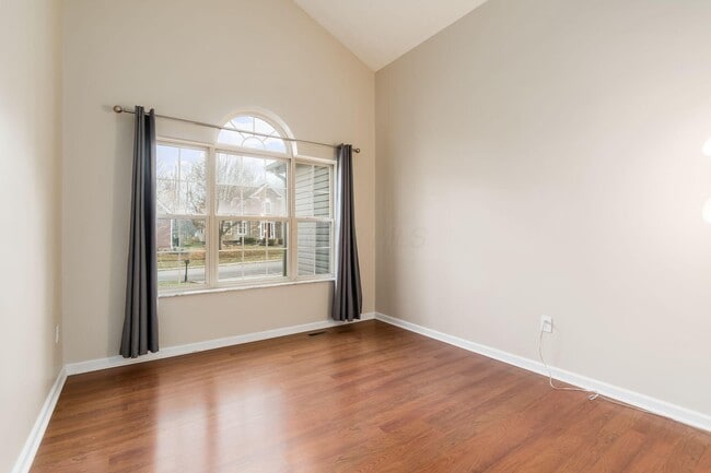 Photo - 7916 Bridge Crossing Ct