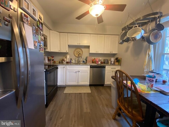 Photo - 240 Valley Stream Ln Unit 240