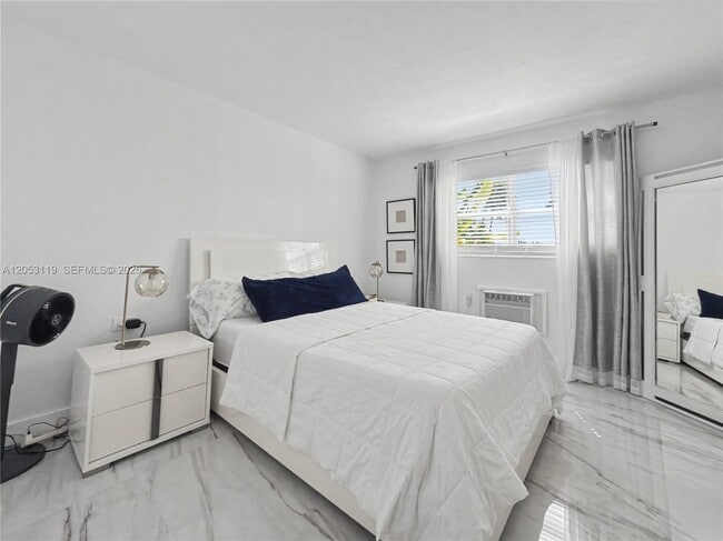 Photo - 5301 Ocean Terrace Unit 7