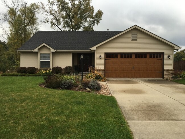 Building Photo - 8427 Burnt Ember Pl