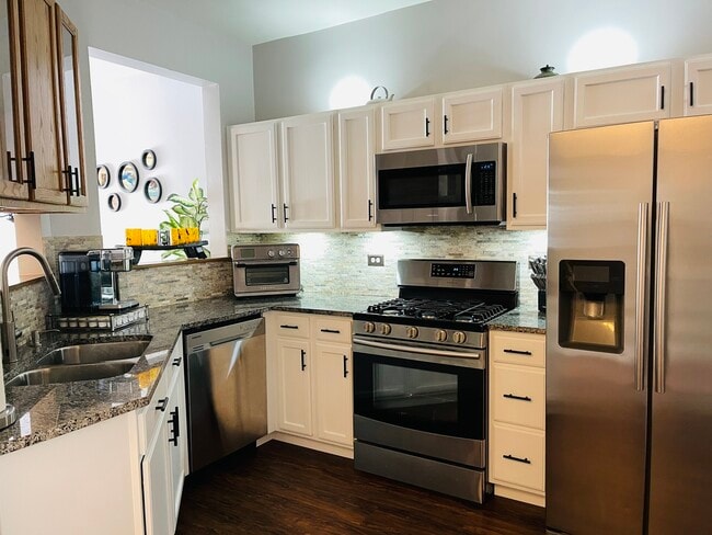 Photo - 1385 Redbridge Ct