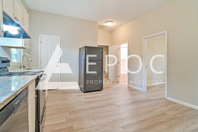 Photo - 4013 Markwood Rd