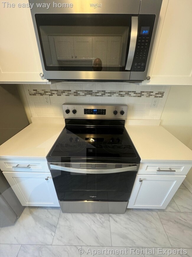 Photo - 35 Davis Square Unit #9