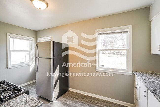 Photo - 5707 N 35th St