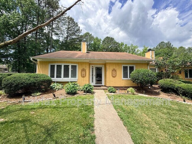 Photo - 107 Perriwinkle Pl