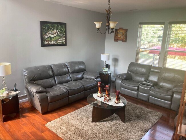 Photo - 3348 Cremin Ct