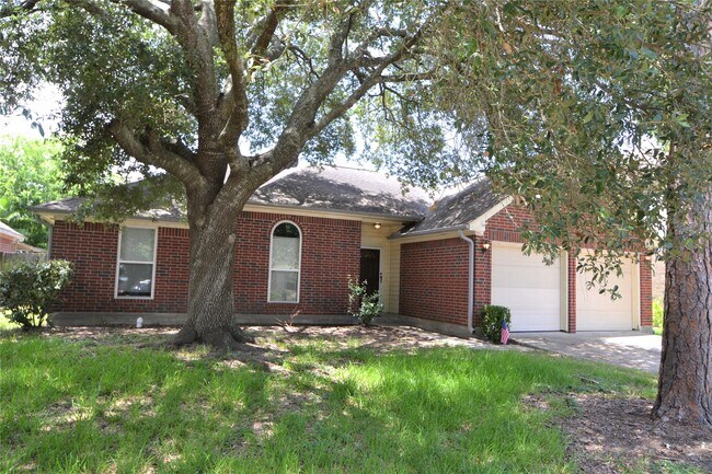 Photo - 2818 Russett Pl W