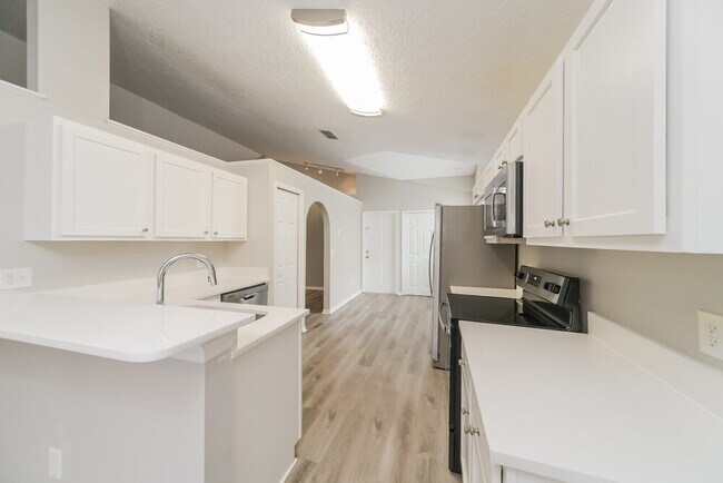 Photo - 748 White Ivey Ct