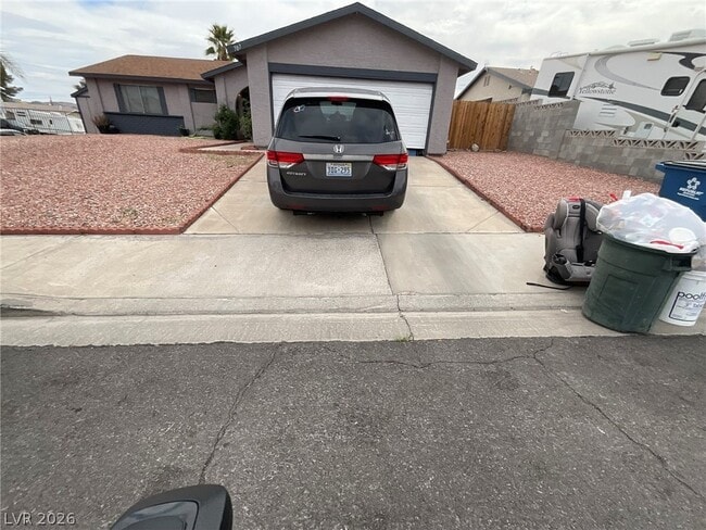 Photo - 707 Honeybee Ct