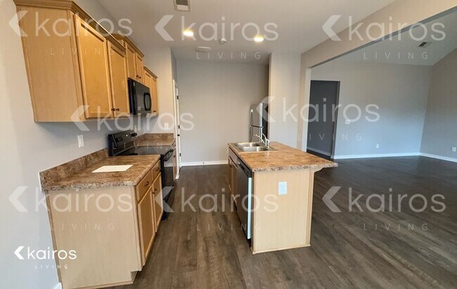 Photo - 7071 Shadesbrook Dr