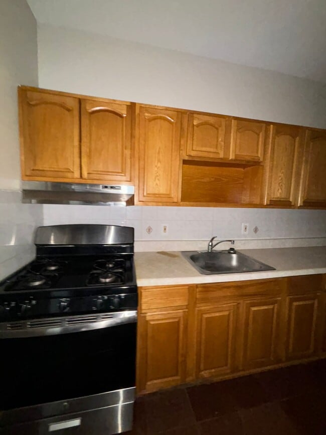 Building Photo - 607-609 Orange St Unit 6 Rental