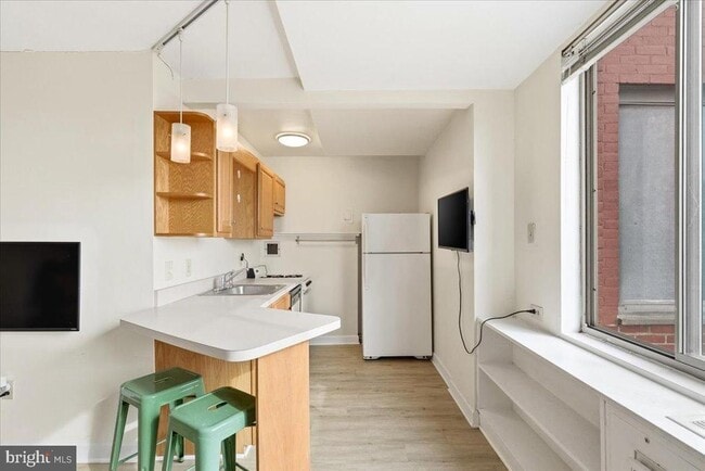 Photo - 1111 Arlington Blvd Unidad 801