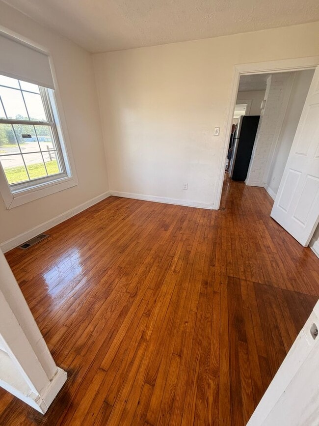 285 Warrenton Rd