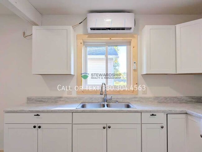 Photo - 227 E South St Unit C