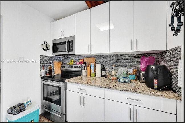 3720 SW 46th Ave Unidad A