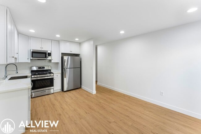 Photo - 16651 Tunstall Ln Unit 3