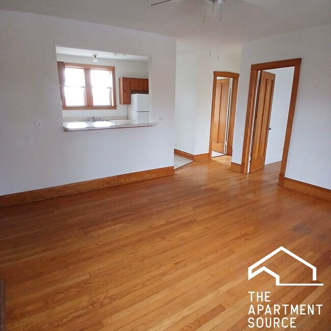 Photo - 5041 W Dickens Ave Unit 2W