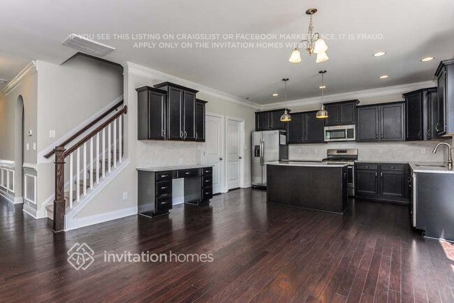 Photo - 907 Middle Ground Ave